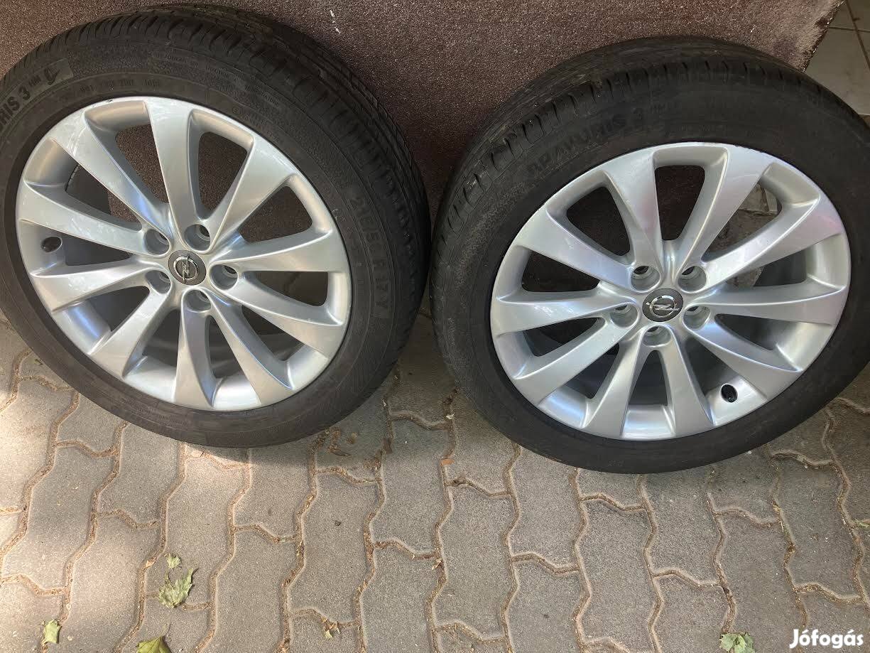 Opel 10 küllős alufelni, 5x105 mm, 17-es, nyári gumival