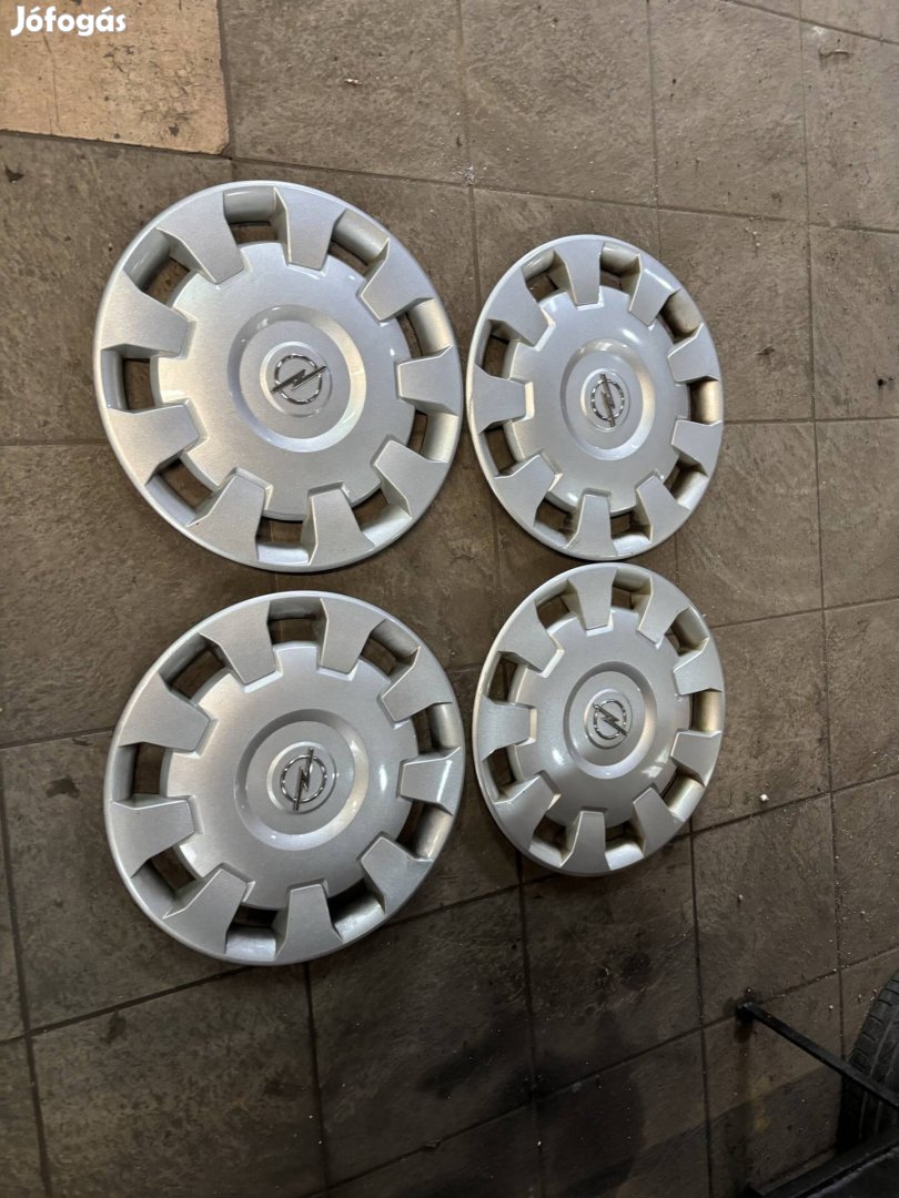 Opel 15" astra G dísztárcsa szépek