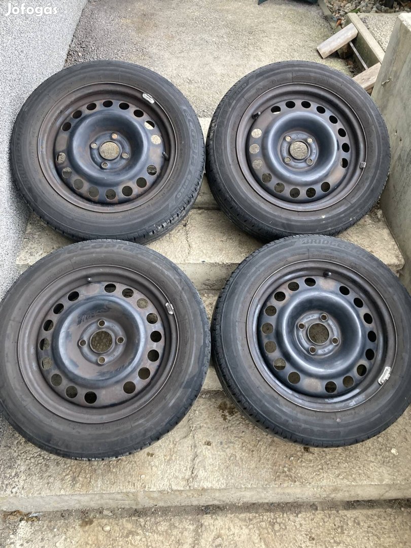 Opel 15 col 4x100 lemezfelni nyári gumival