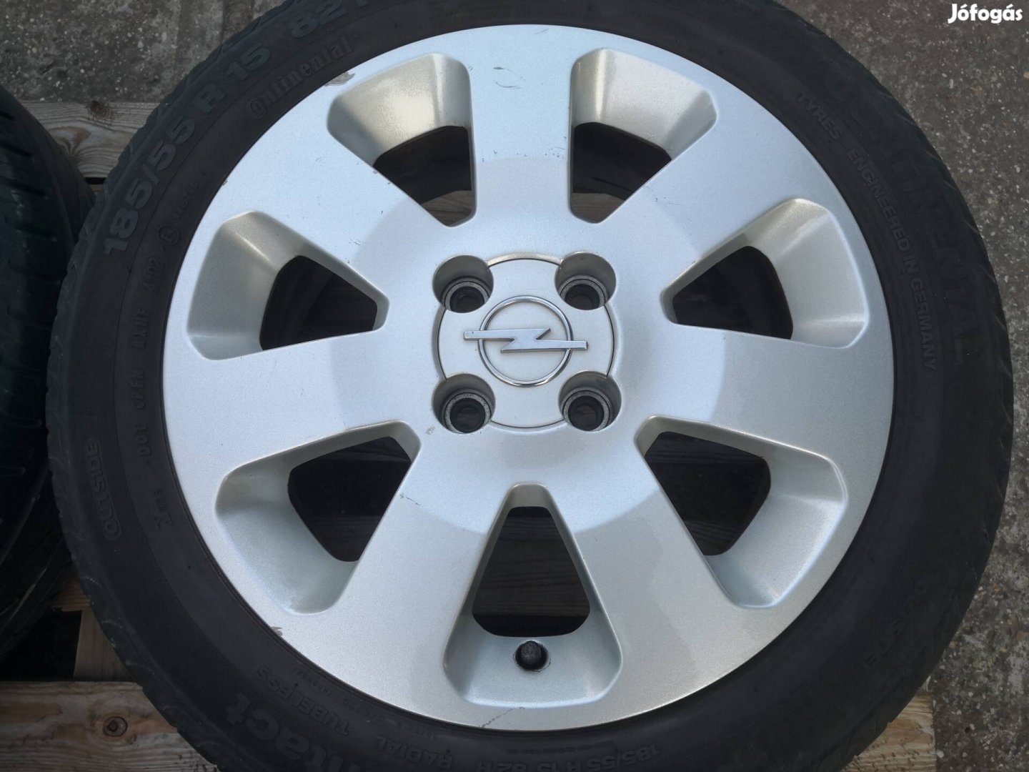 Opel 15-ös gyári alufelnik 4x100-as