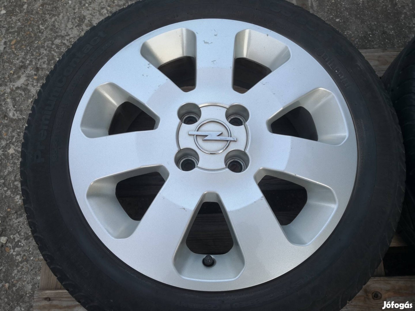 Opel 15-ös gyári alufelnik 4x100-as