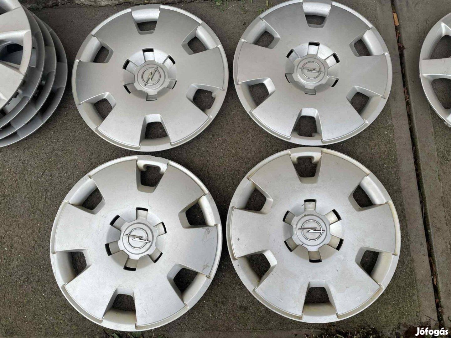 Opel 16" gyári dísztárcsa szett
