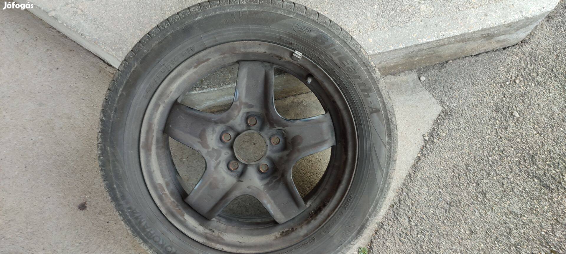 Opel 16"-os struktúrfelni, Yokohama nyári gumikkal