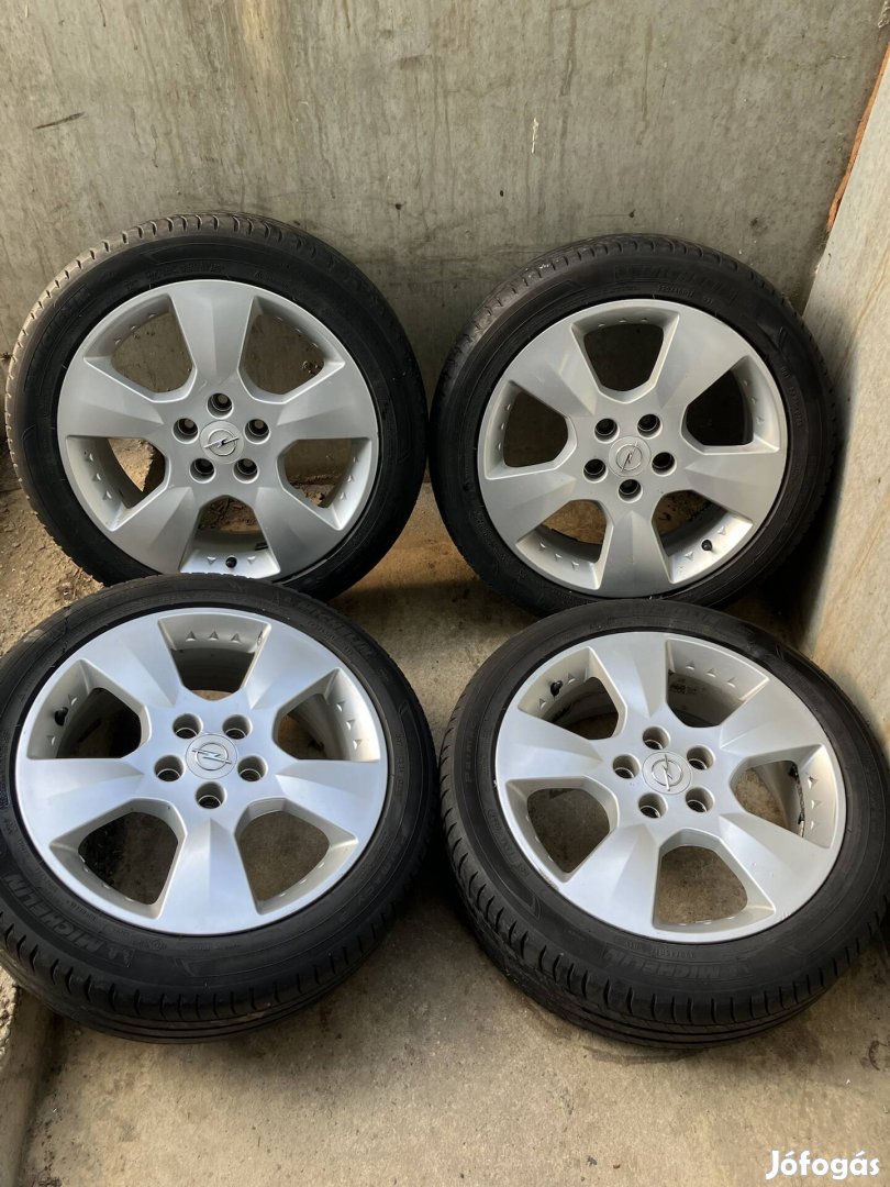 Opel 17 col 5x110 gyári alufelni nyári gumival