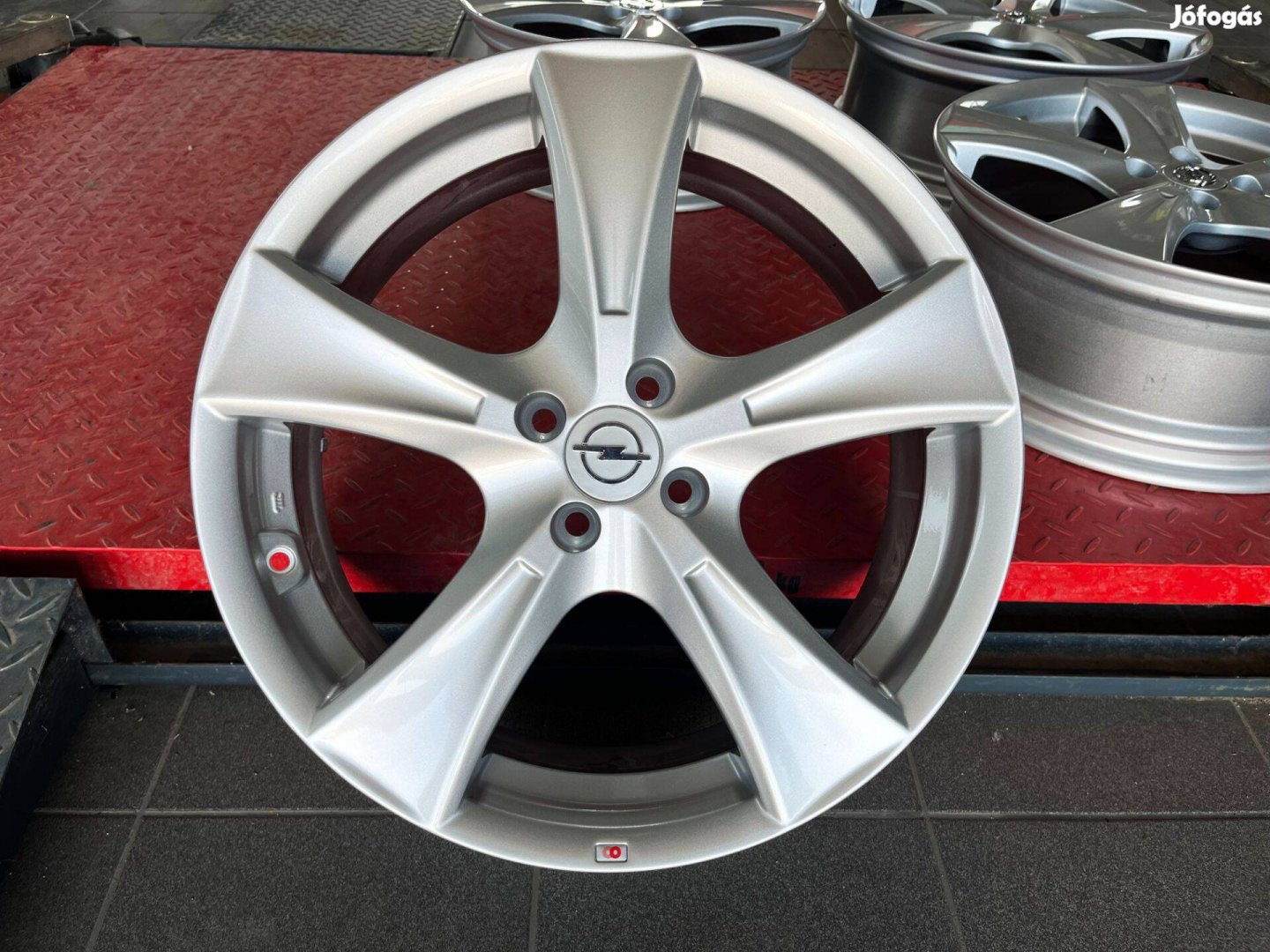 Opel 18" 4x100 alufelni eladó 18 coll Astra Corsa