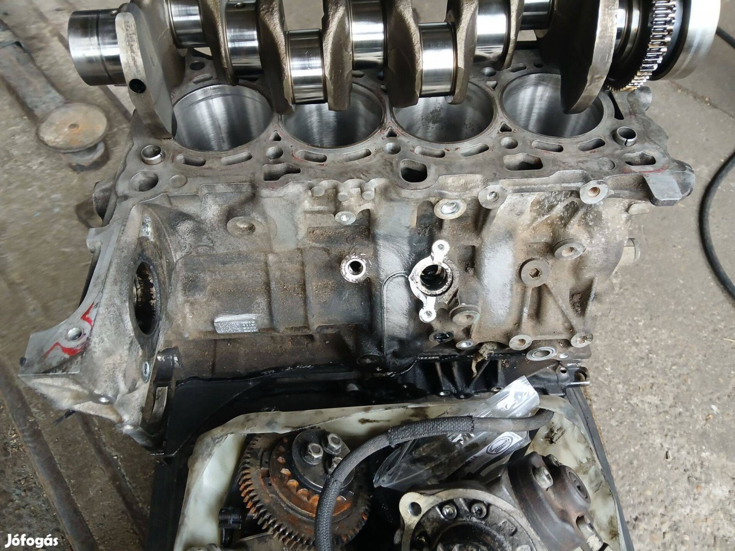 Opel 1.6 cdti motor alkatrészek