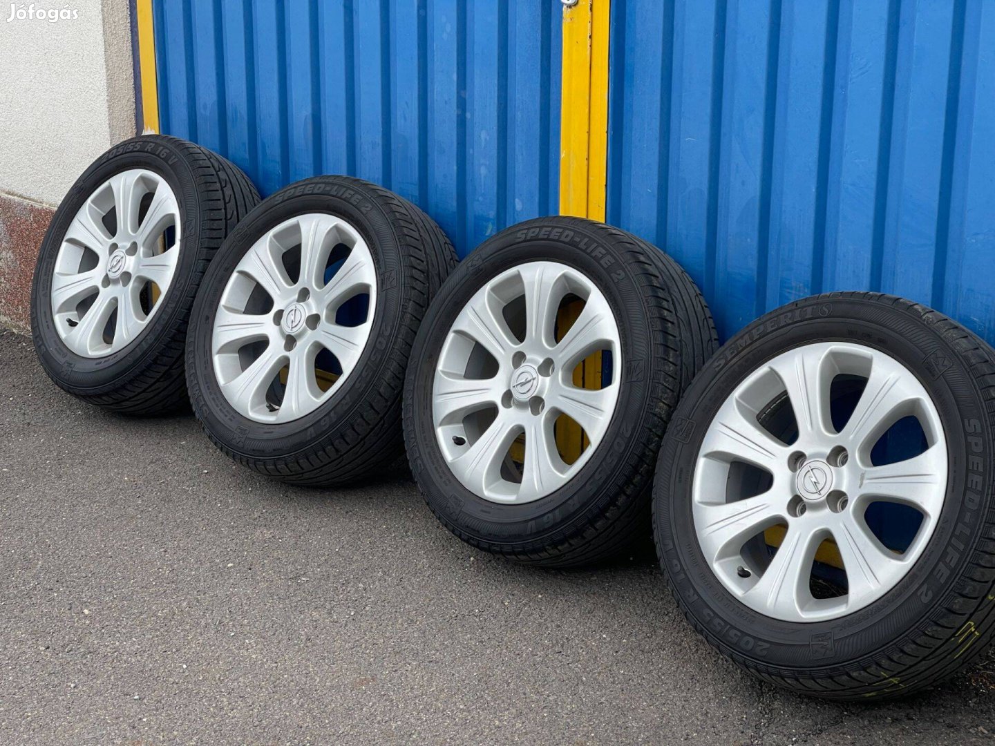 Opel 4x100 Alufelni corsa e 205/55R16