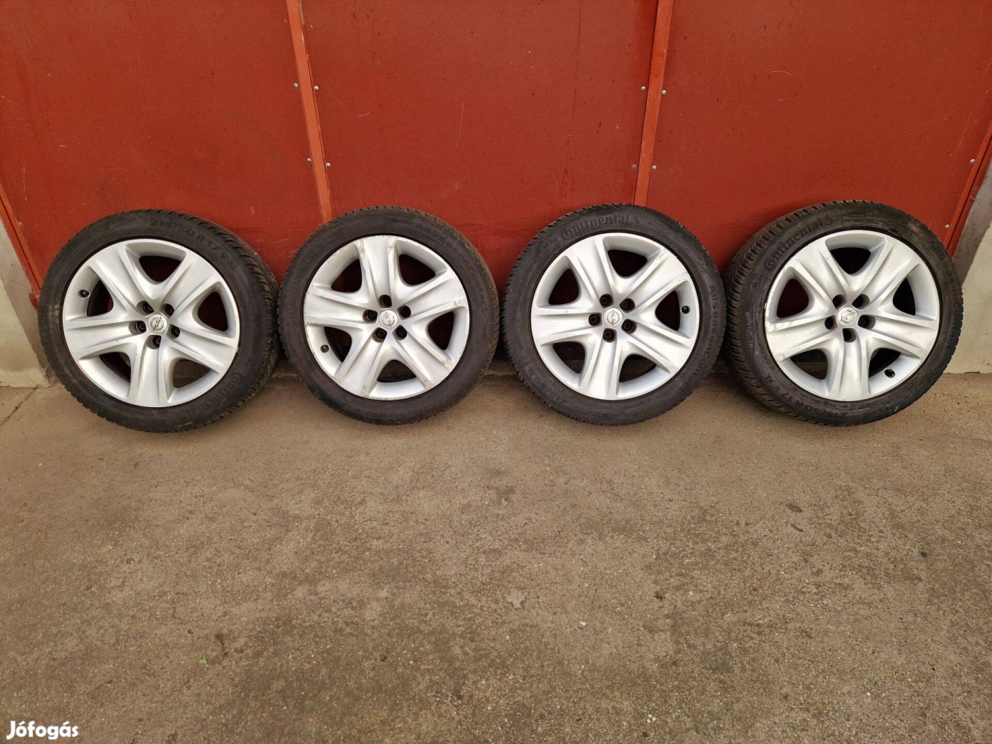Opel 5x105 17" négyévszakos kerék garnitúra