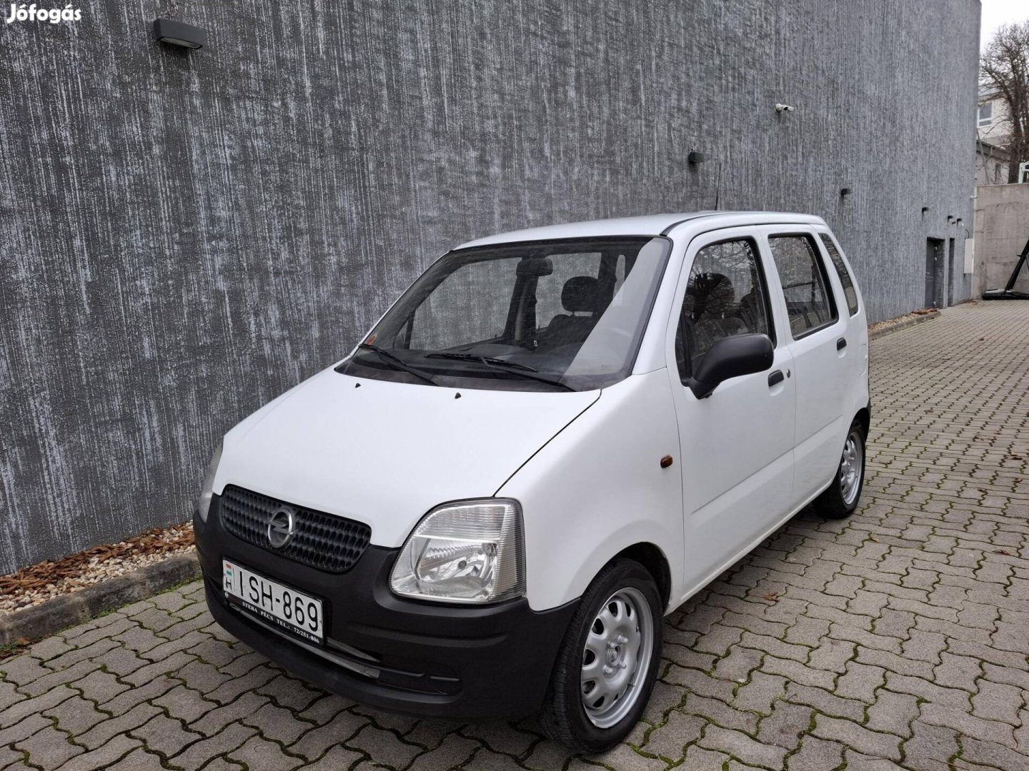 Opel Agila 1.2 16V Club (5 személyes )