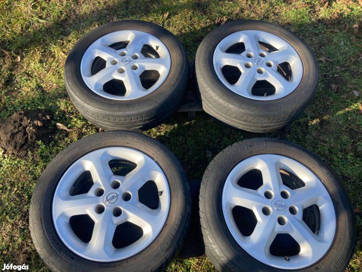 Opel Alu Intra kerekek 205/55 R16 gumikkal