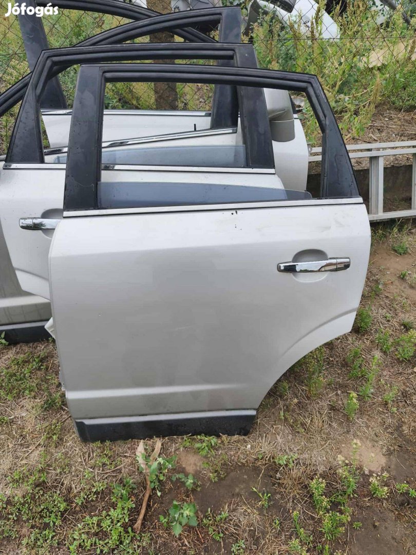 Opel Antara jobb , bal első és hátsó ajtó