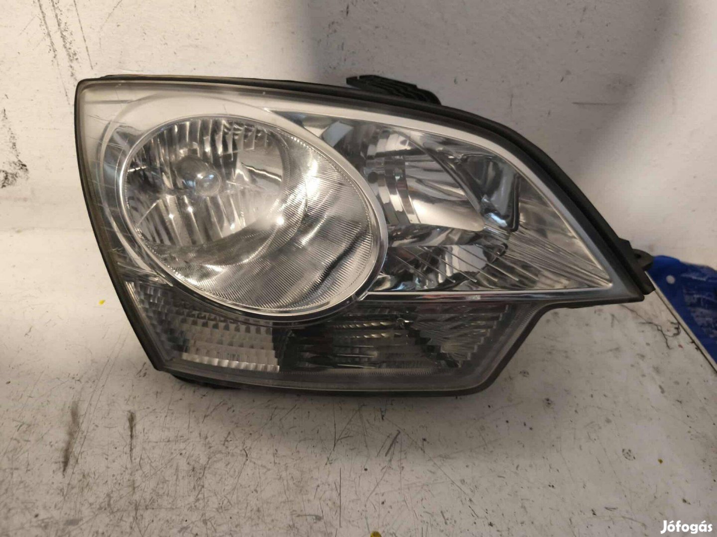 Opel Antara jobb , bal első fényszóró