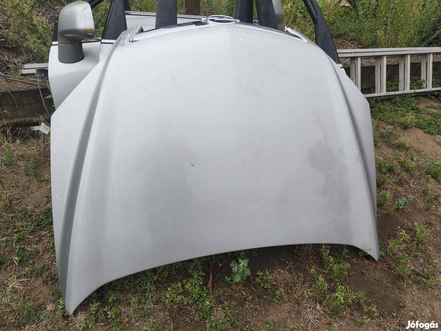 Opel Antara motorháztető