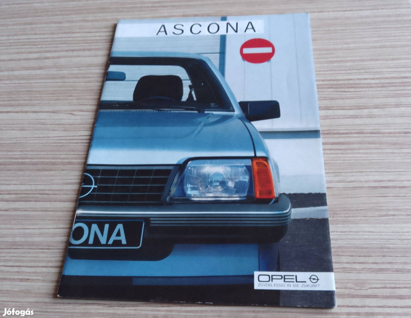 Opel Ascona (1984) prospektus, katalógus.