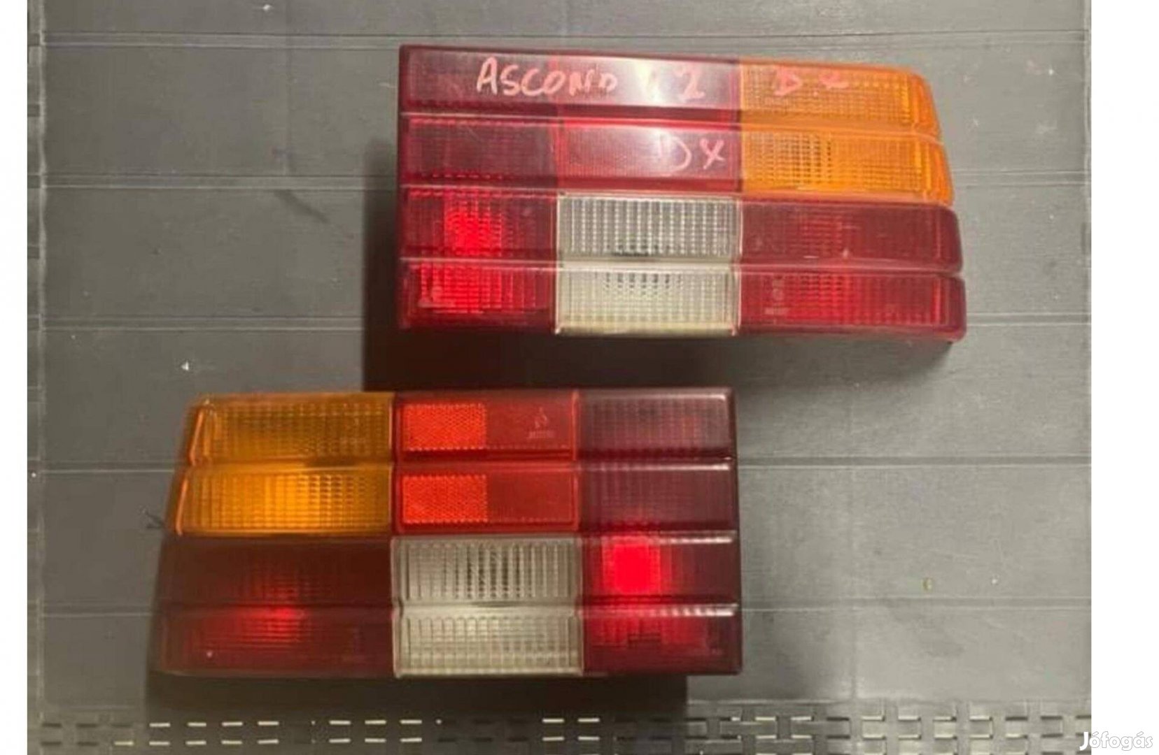 Opel Ascona lámpa pár