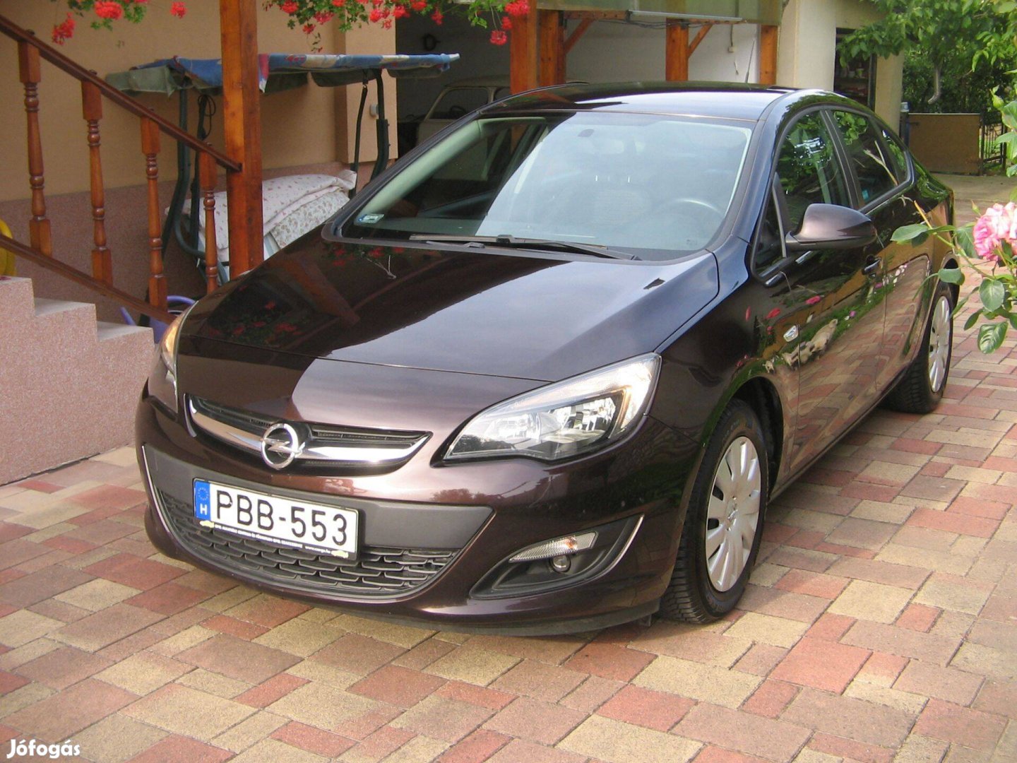 Opel Astra 1.6 Sedan Magyarországi, szép állapotban eladó!