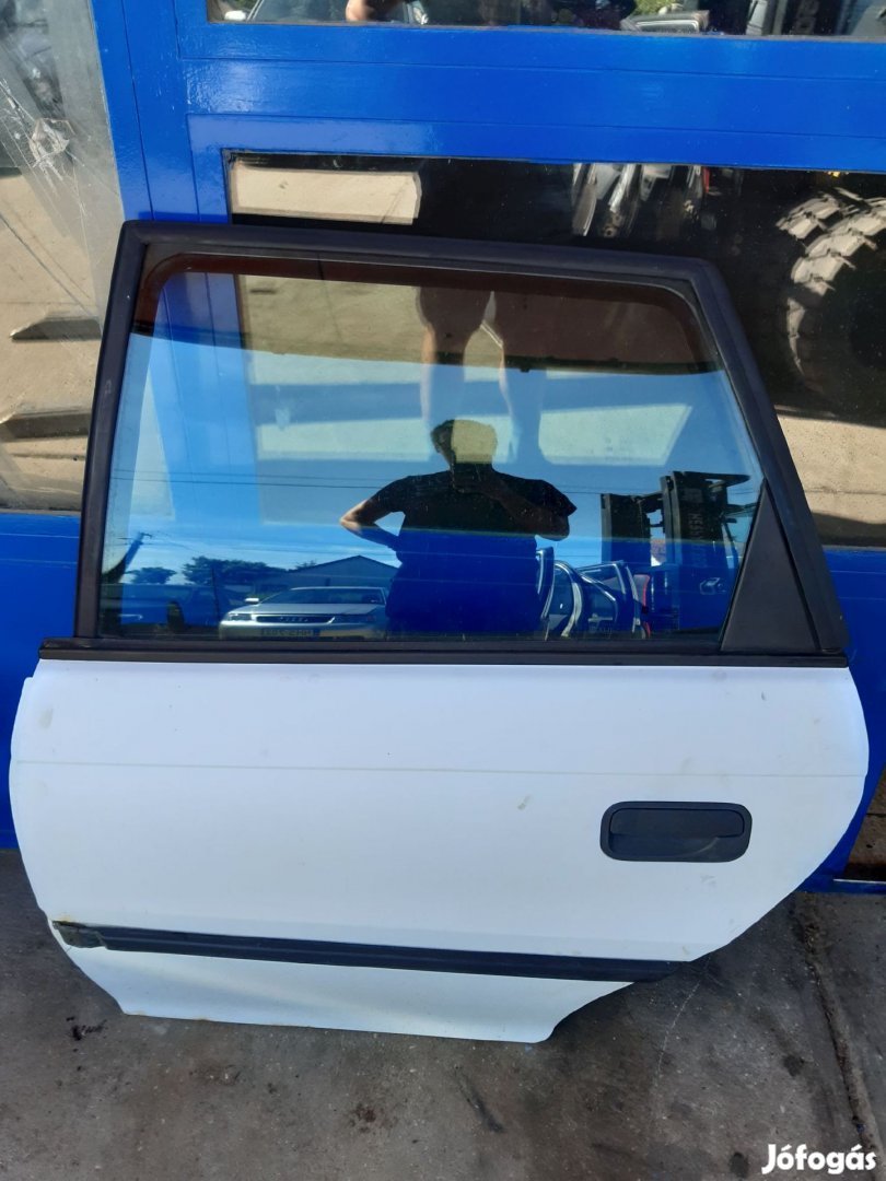 Opel Astra F Bal Hátsó Ajtó
