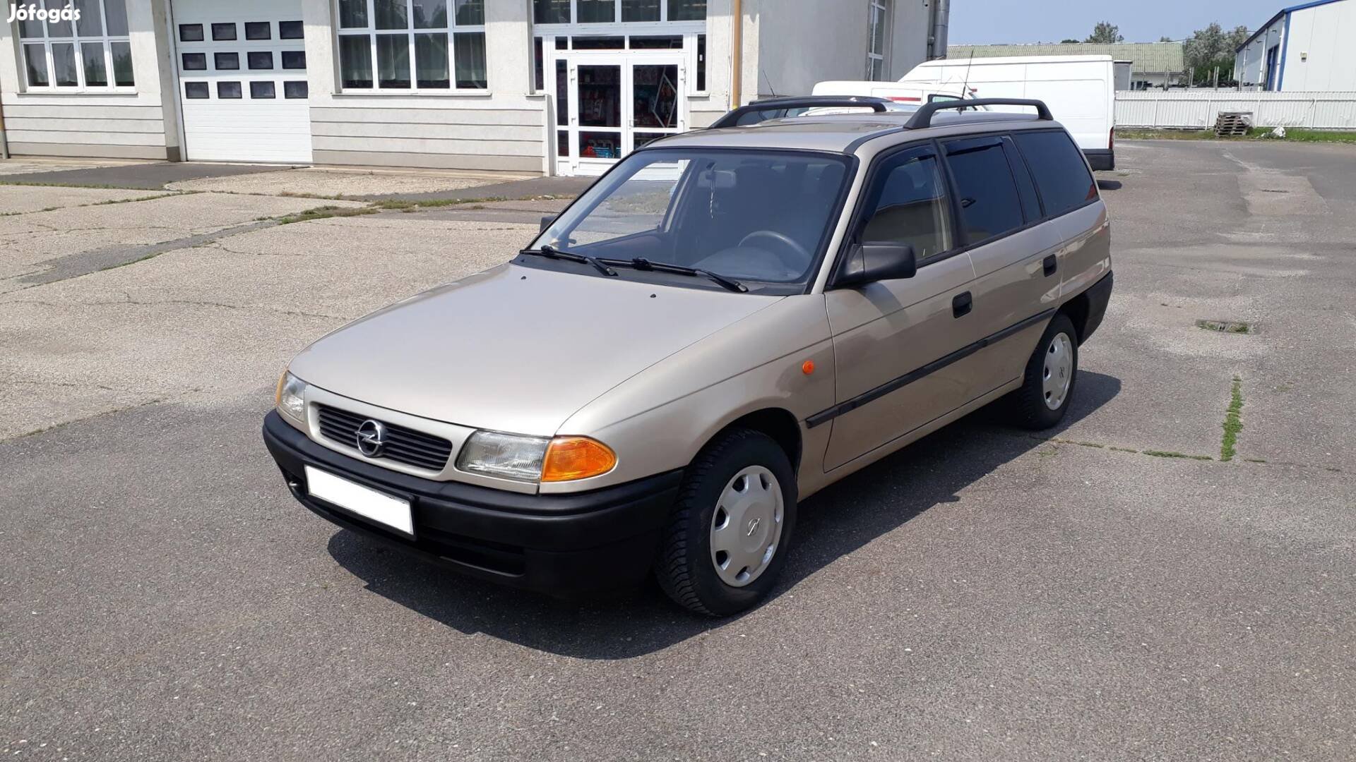Opel Astra F Caravan 1.4 Classic Start
