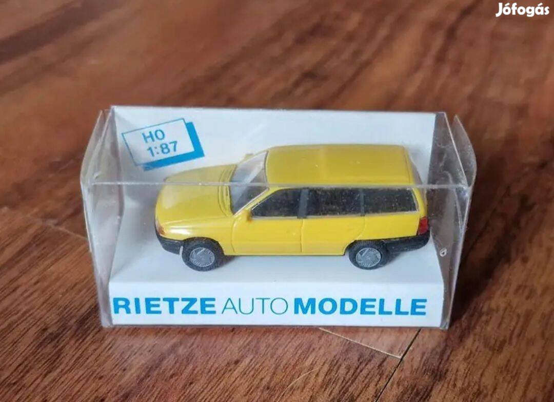 Opel Astra F Caravan Rietze 1:87