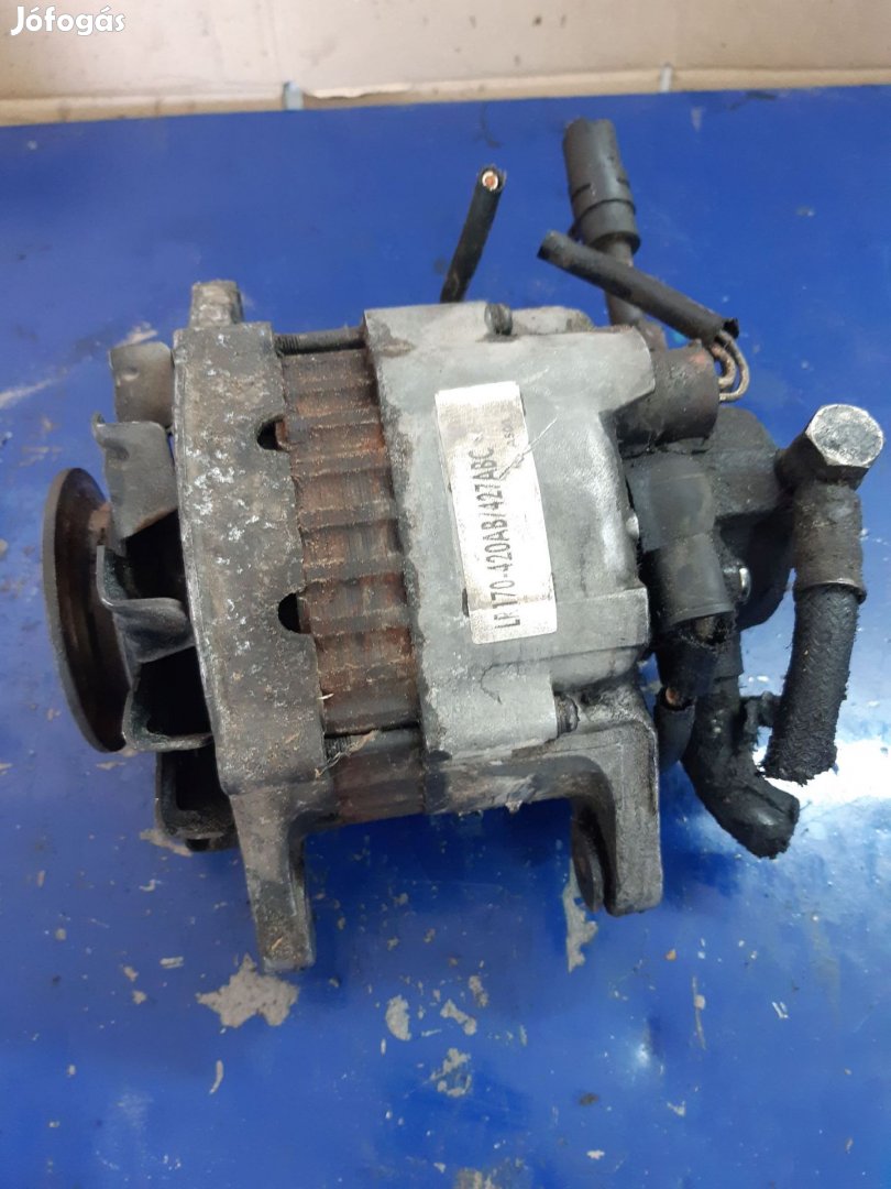 Opel Astra F Generátor + Vákum Pumpa