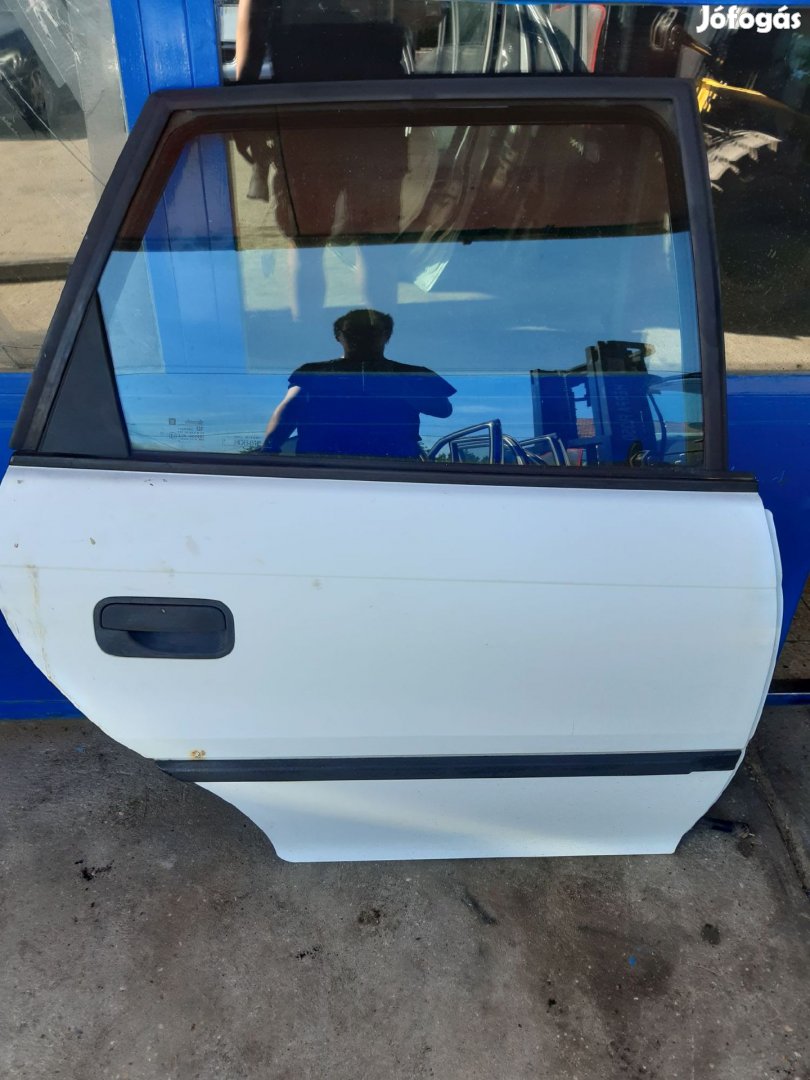 Opel Astra F Jobb Hátsó Ajtó