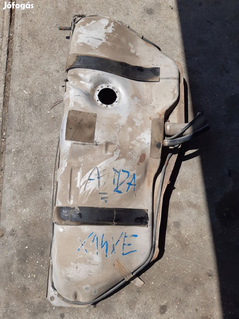 Opel Astra F Üzemanyag Tank