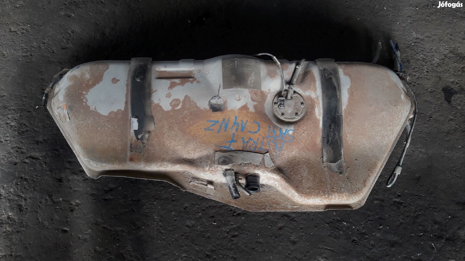 Opel Astra F Üzemanyag Tank + Üzemanyag Szintjelző