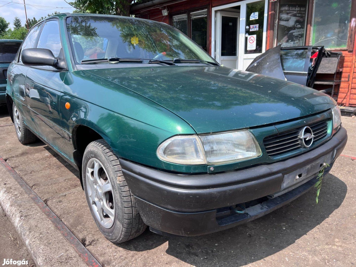 Opel Astra F (2000) 1.6i X16SZR Alkatrészek #M2728