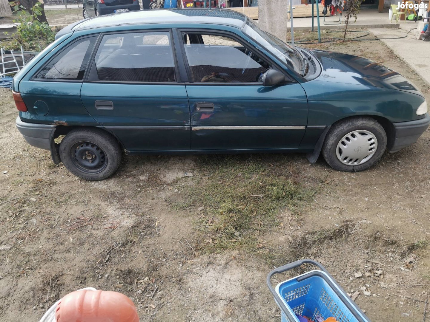 Opel Astra F autó 