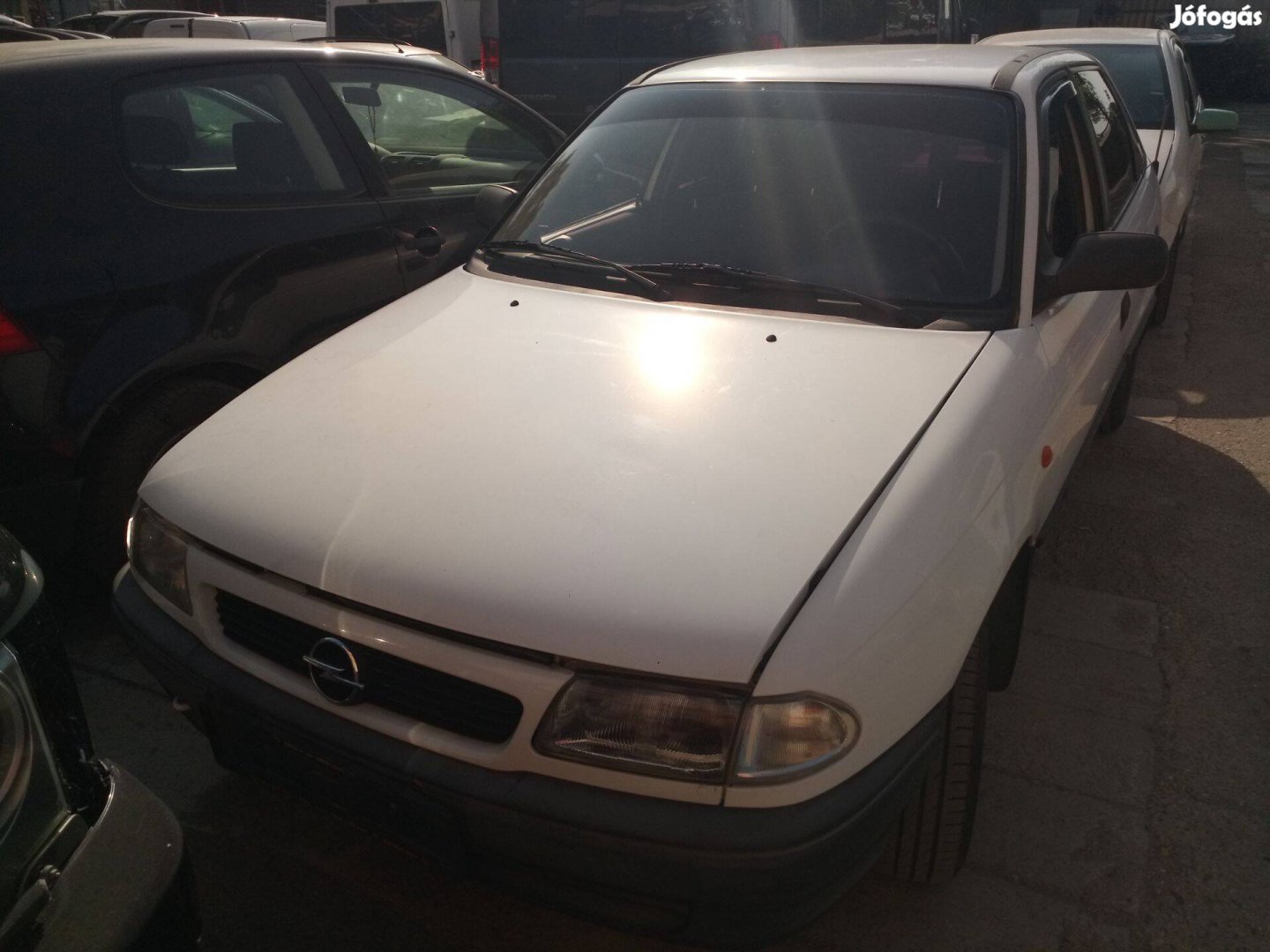 Opel Astra F bontás, kalaptartó, ülés, kárpit