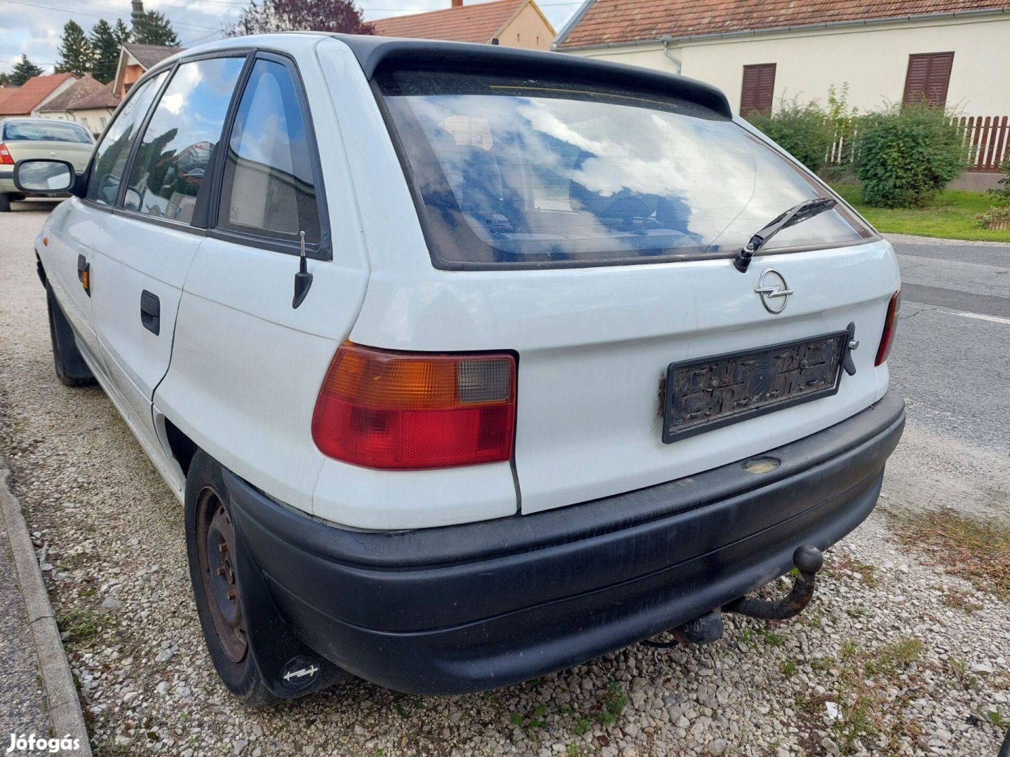 Opel Astra F csomagtérajtó