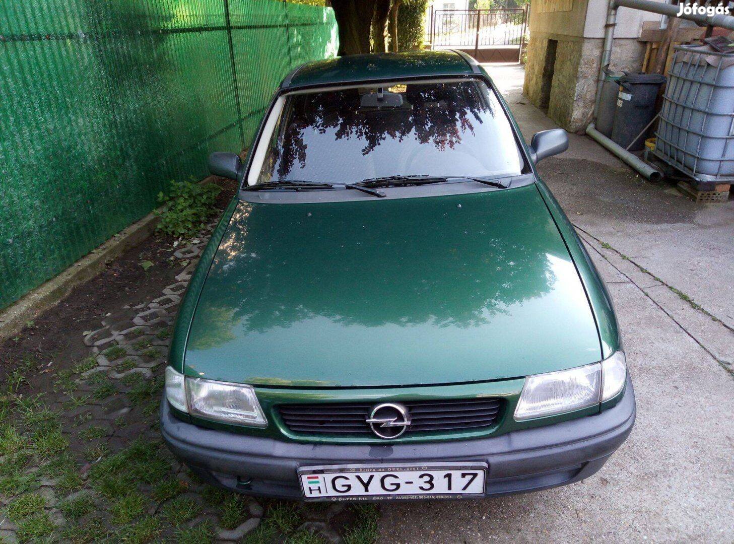 Opel Astra F típus