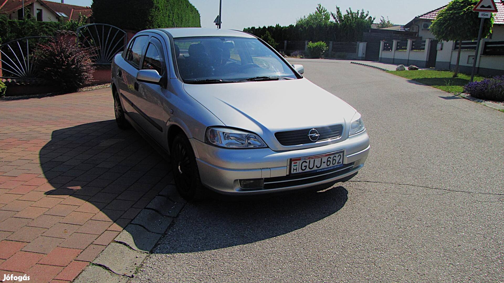 Opel Astra G 1.4 16V Club 176e Km