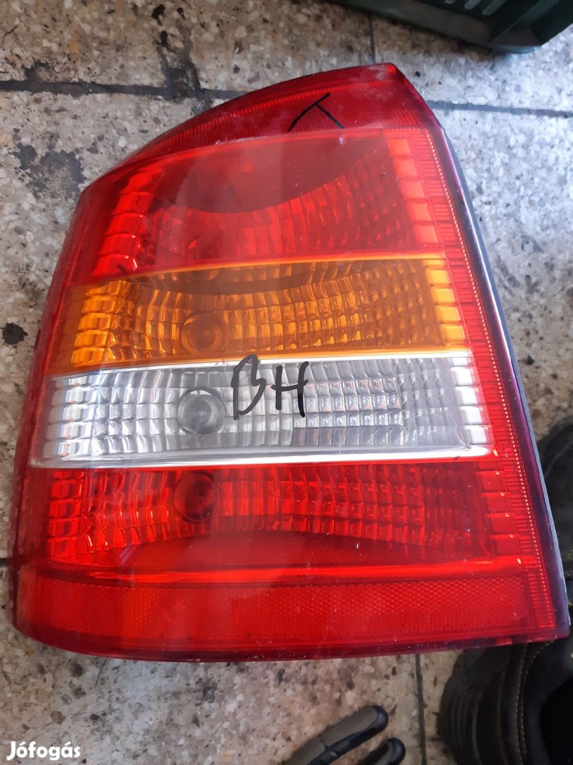 Opel Astra G Bal Hátsó Lámpa