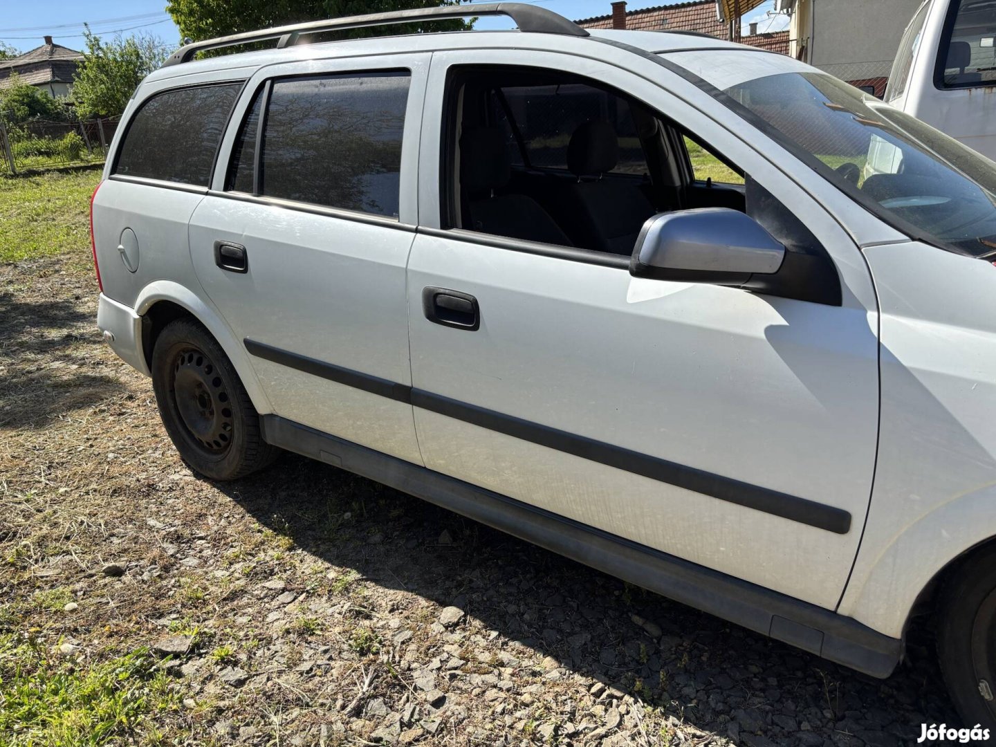 Opel Astra G Caravan Y474 fehér ajtók 