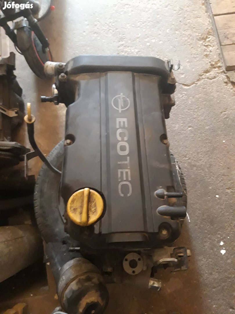 Opel Astra G Corsa C z12xe motor alkatrész