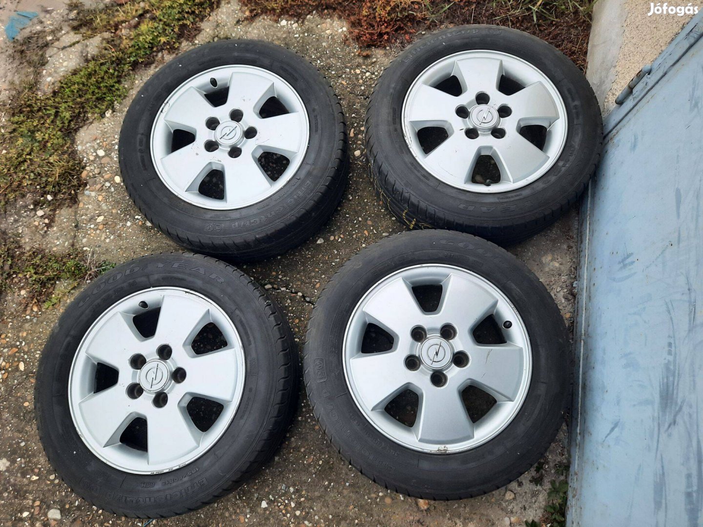 Opel Astra G/ Vectra B gyári alufelni 5x110 6Jx15 Et49