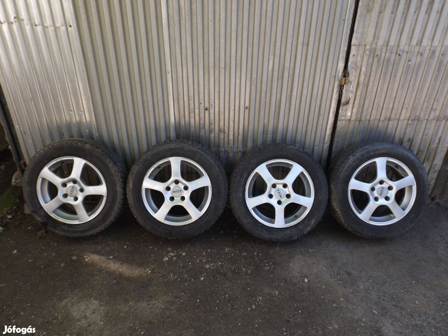 Opel Astra G / Vectra B / Zafira 15" Dotz alufelni szett gumival