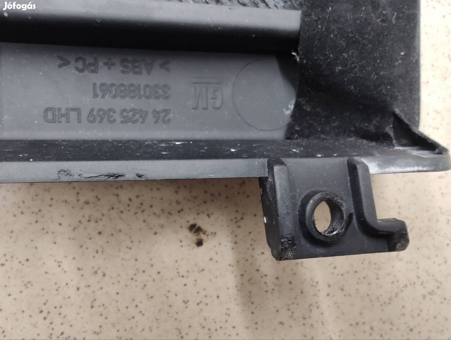 Opel Astra G középkonzol gyári