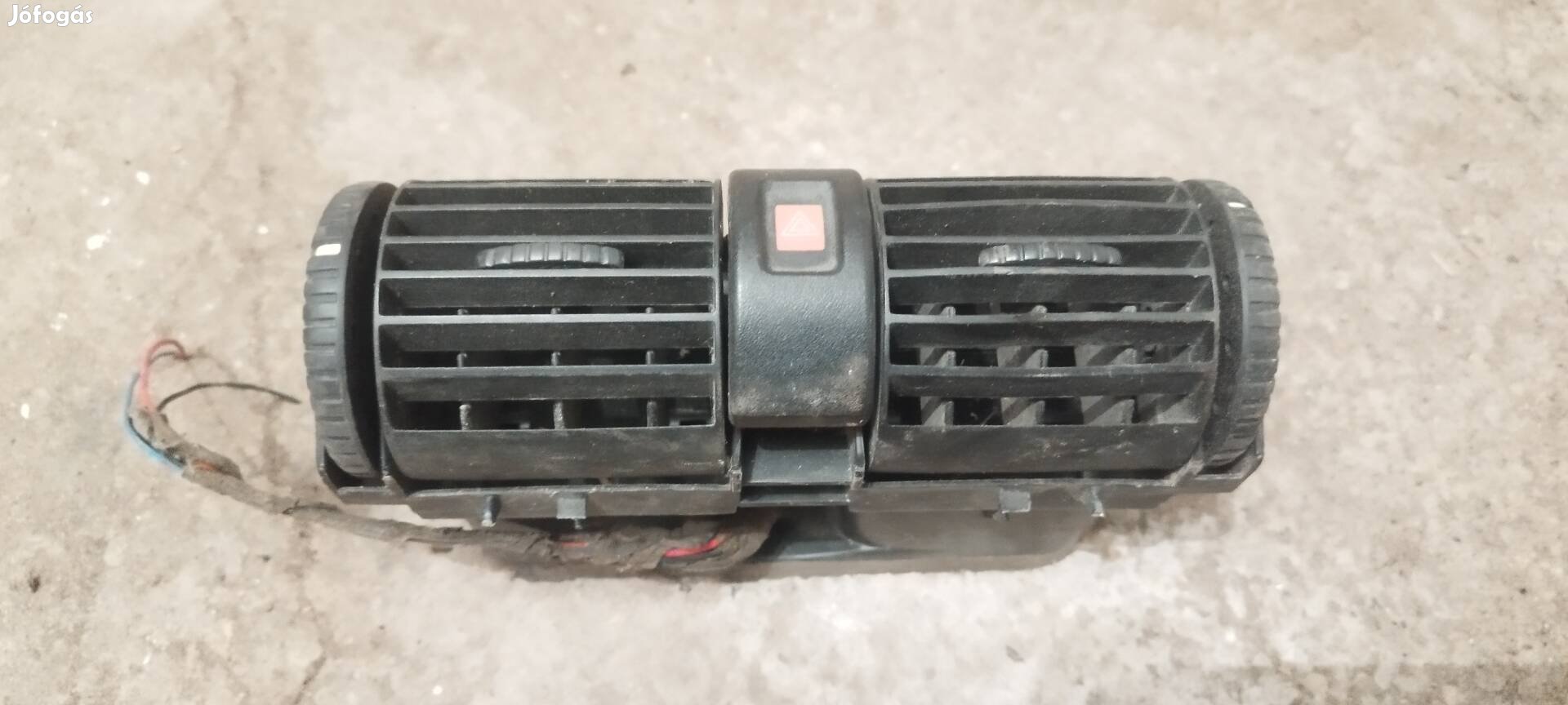 Opel Astra G középső szellőző szellőzőrács vészvillogó
