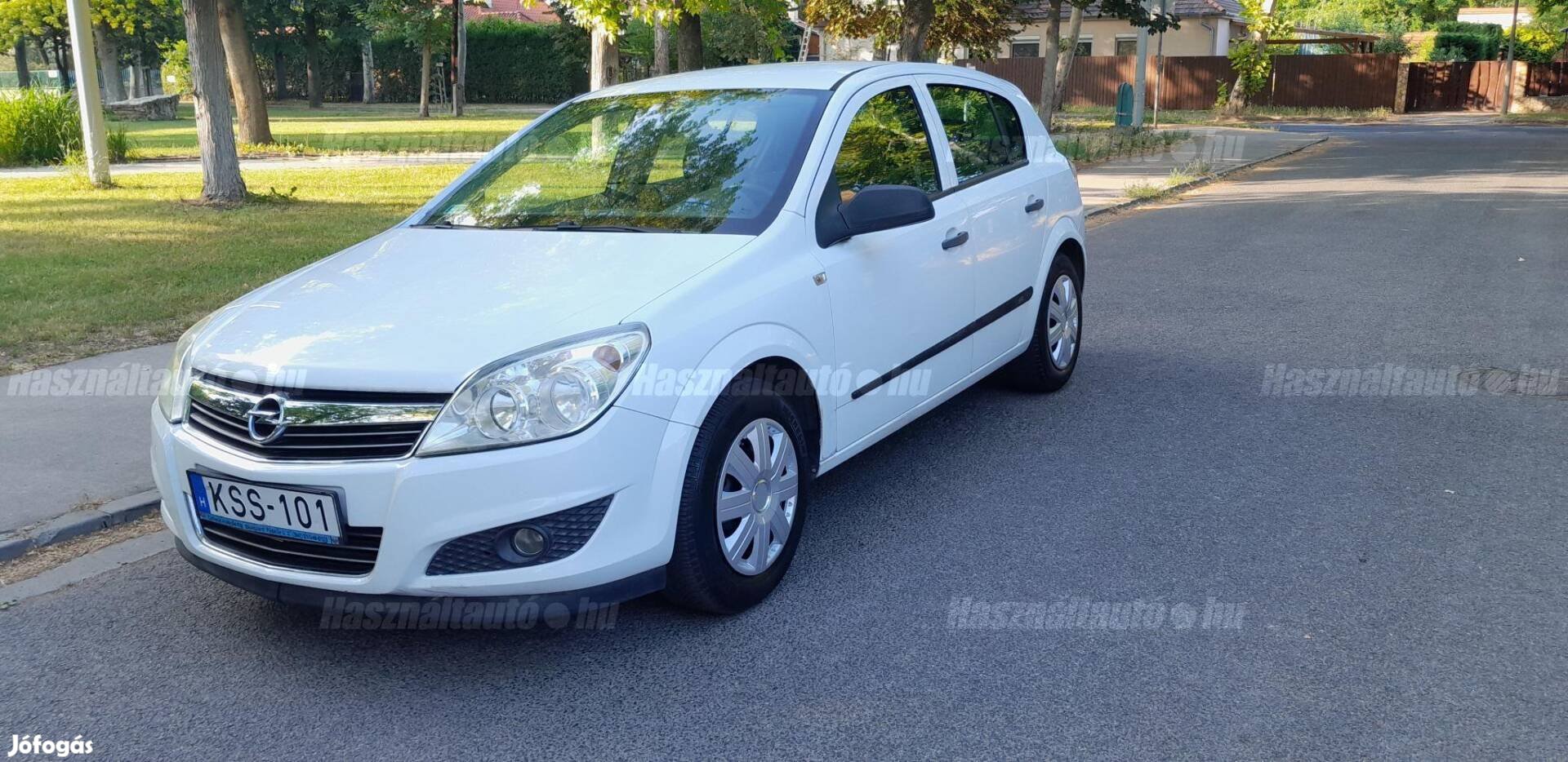 Opel Astra H 1.4 Enjoy 1 tulaj magyar szervizkö...