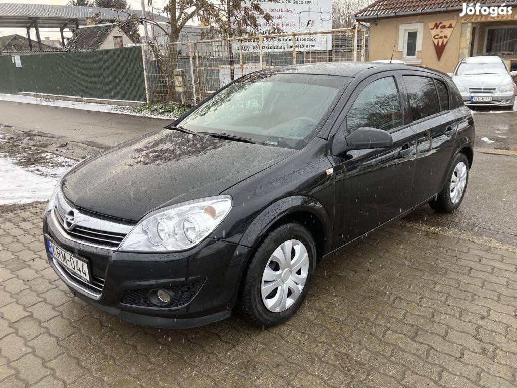 Opel Astra H 1.4 Enjoy