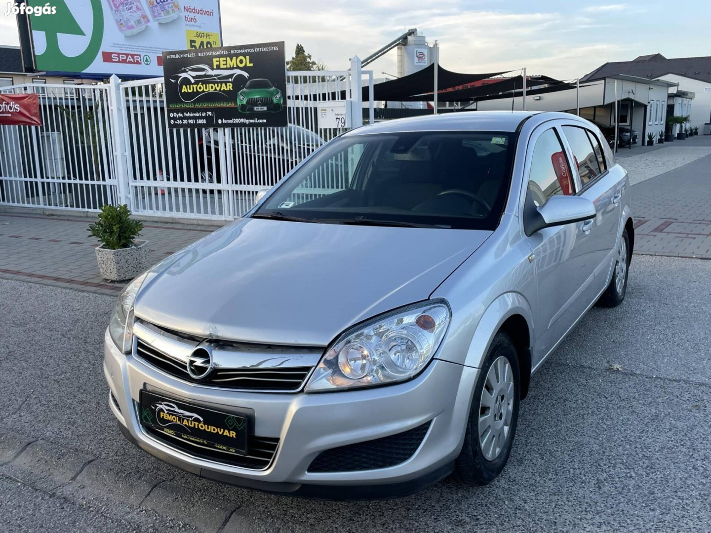 Opel Astra H 1.4 Essentia Megkímélt! Sz.könyv!
