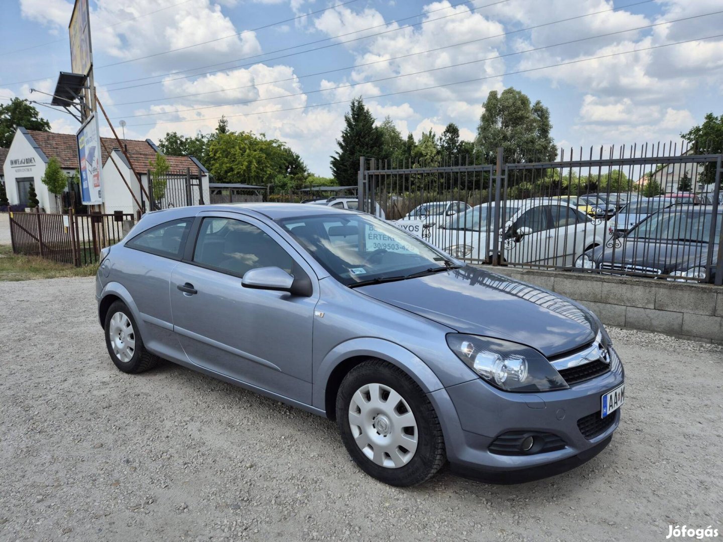 Opel Astra H 1.4 GTC Enjoy Szervizkönyves. Veze...