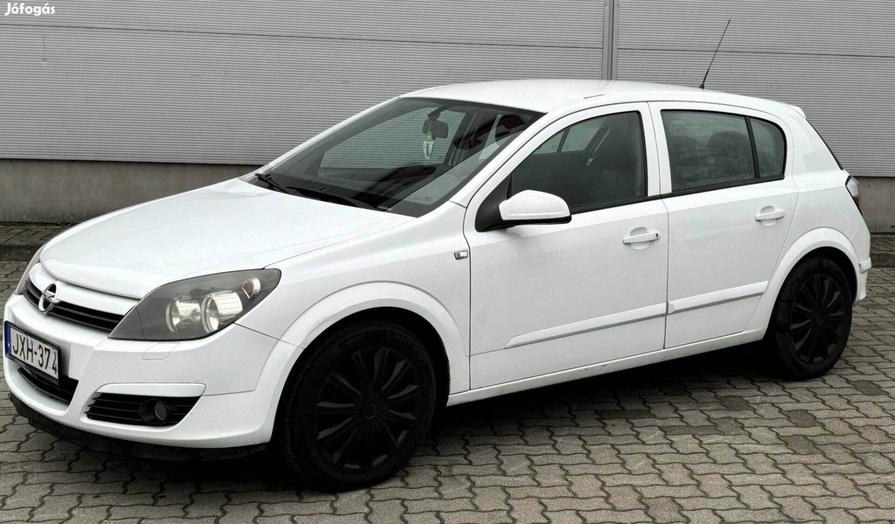 Opel Astra H 1.6 Enjoy Magyarországi