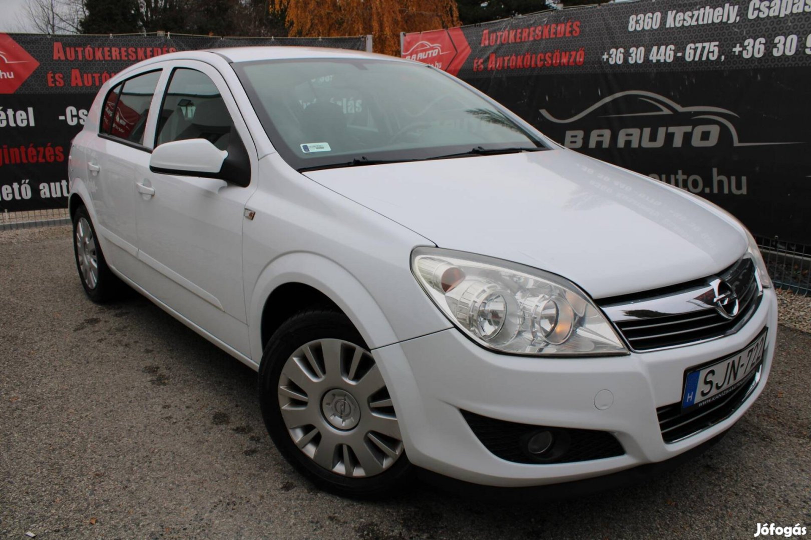 Opel Astra H 1.6 Essentia Easytronic /Klíma/TEM...