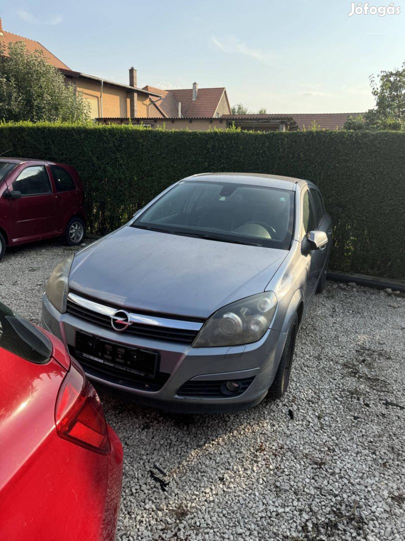 Opel Astra H 1.8 Cosmo