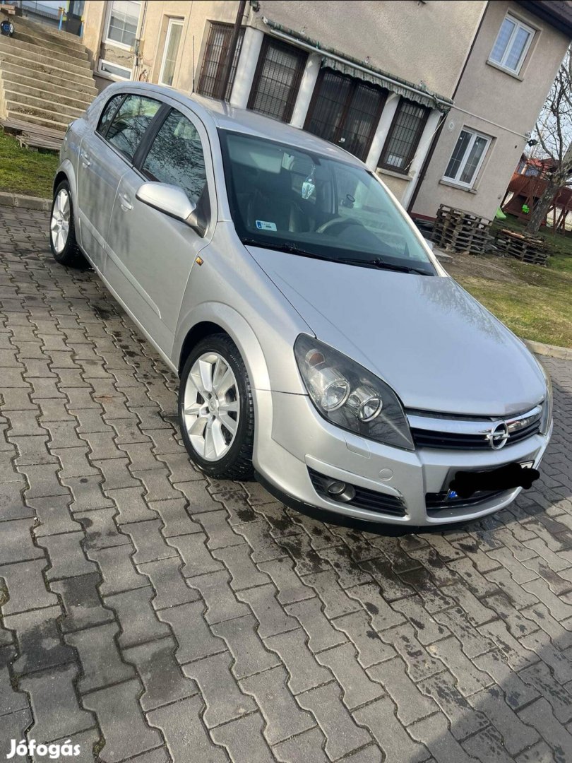 Opel Astra H 1.9CDTI 150Le