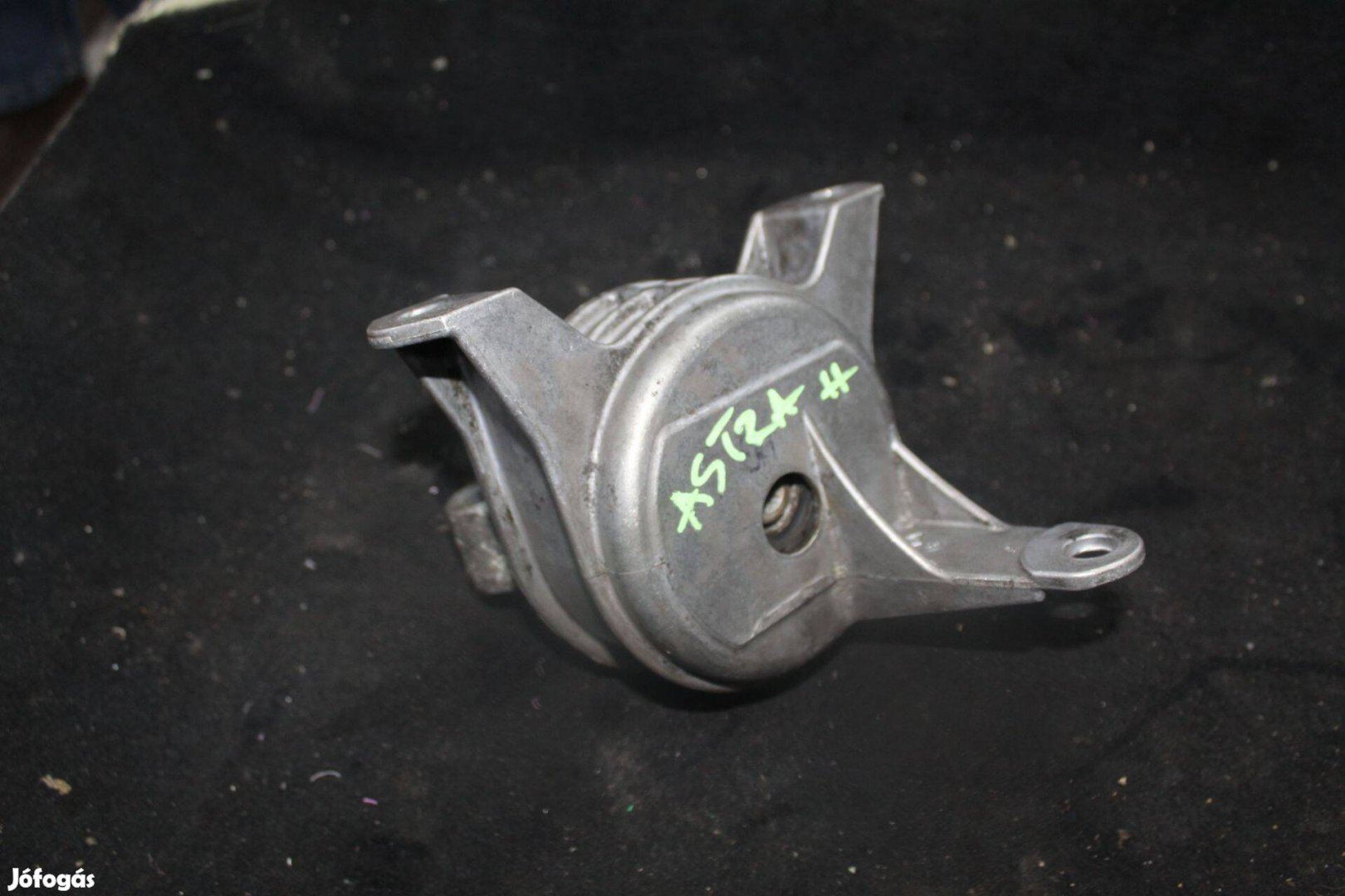 Opel Astra H 1.9D 2004-2008 Z19DTH motor tartó bak