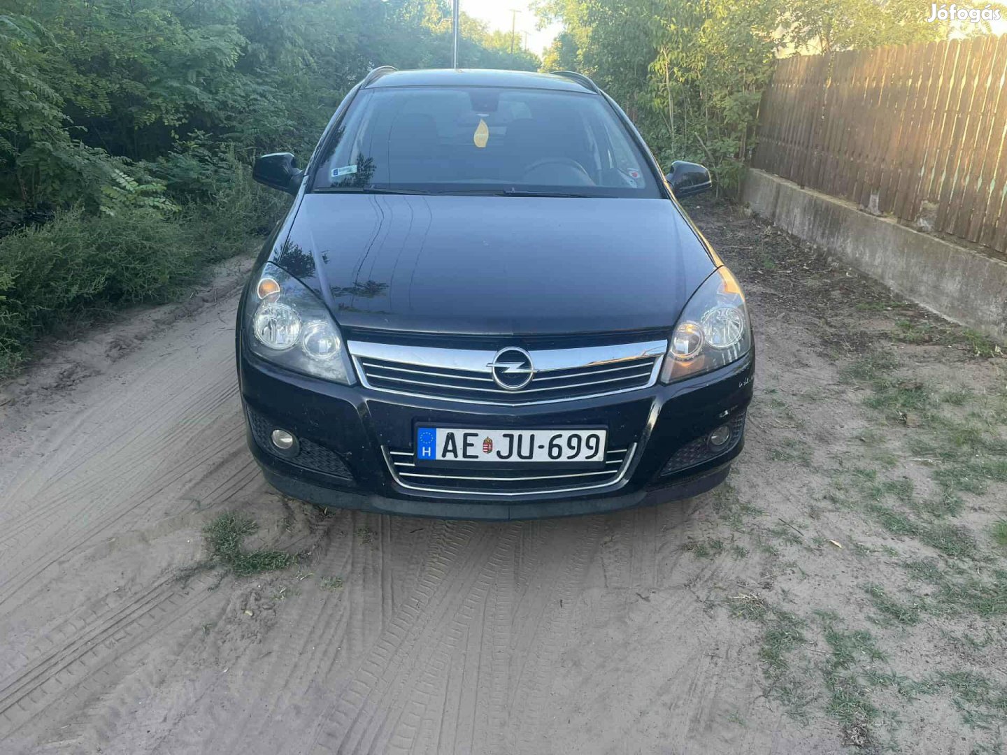 Opel Astra H 2010 111 Years